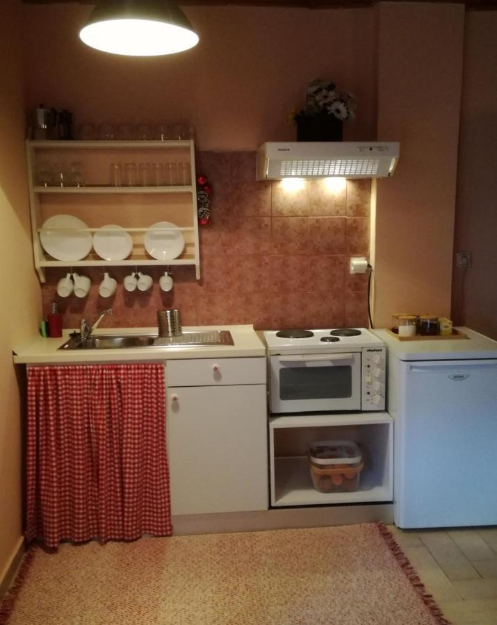 Kristi'S Homes - "Beautiful Dome" In Dimitsana Bagian luar foto