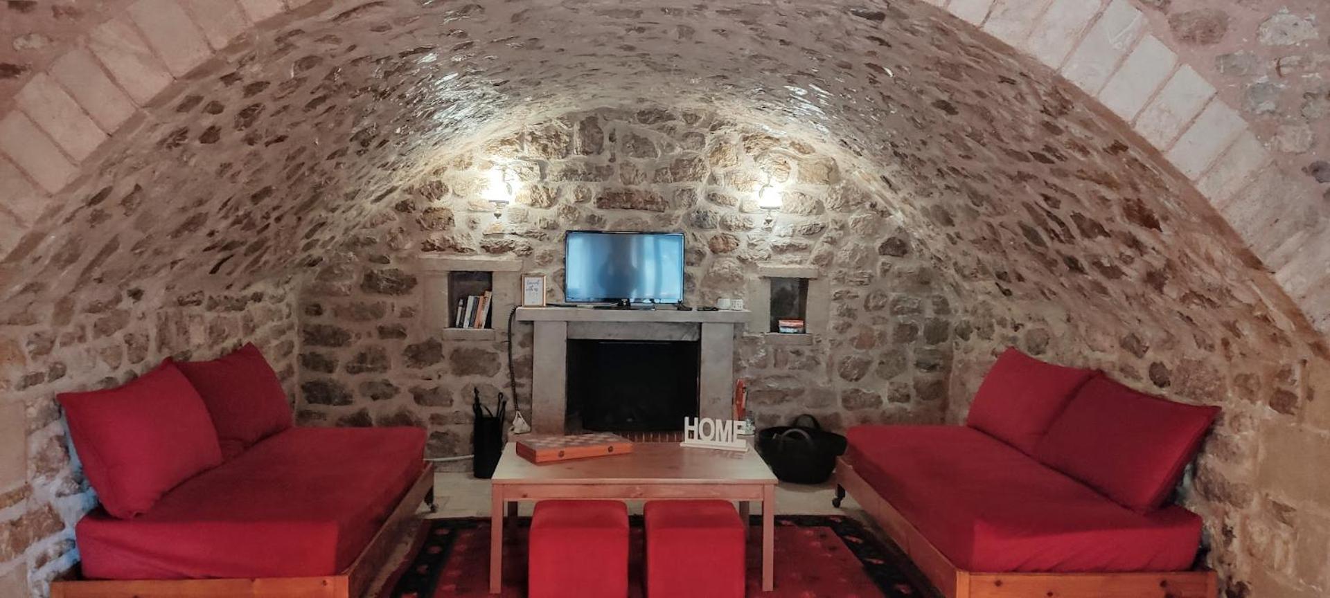 Kristi'S Homes - "Beautiful Dome" In Dimitsana Bagian luar foto